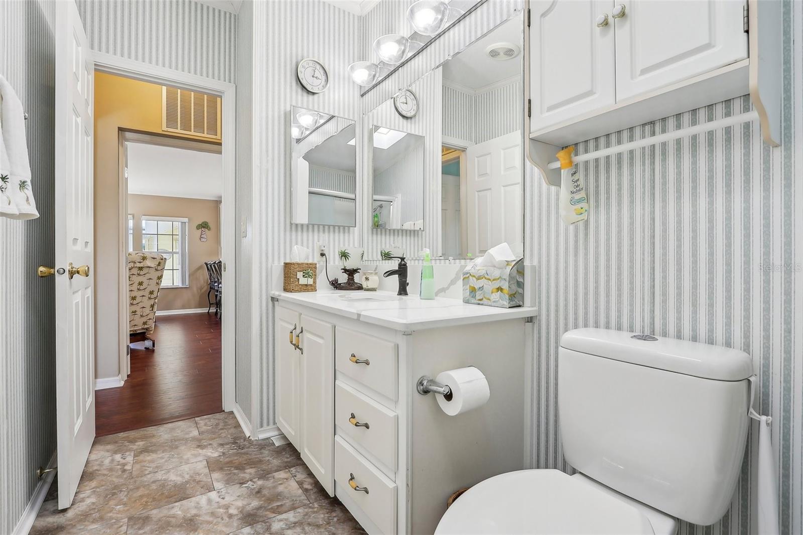 1420 SKYLINE DR, TAVARES, FL, 32778