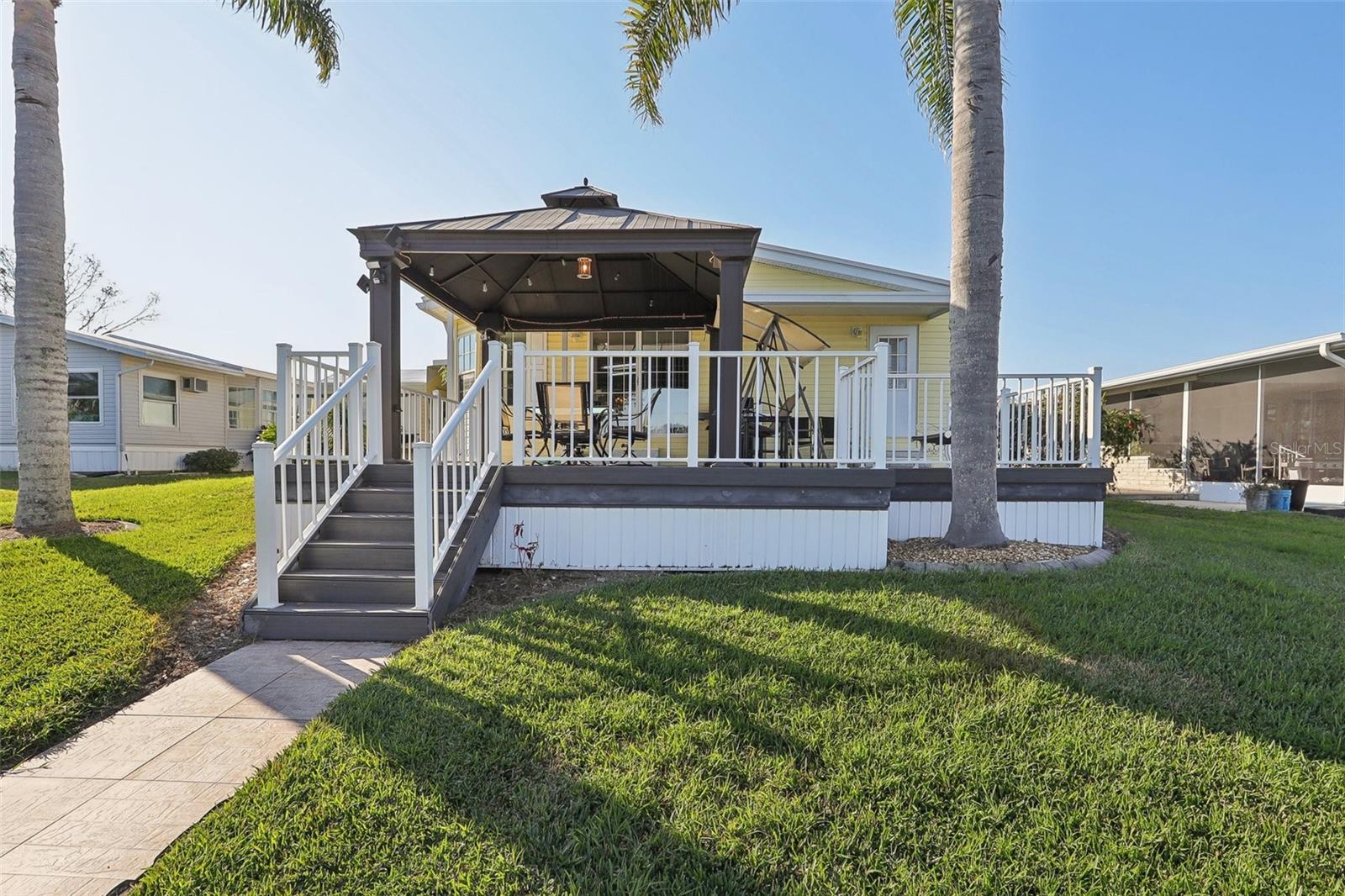 1420 SKYLINE DR, TAVARES, FL, 32778