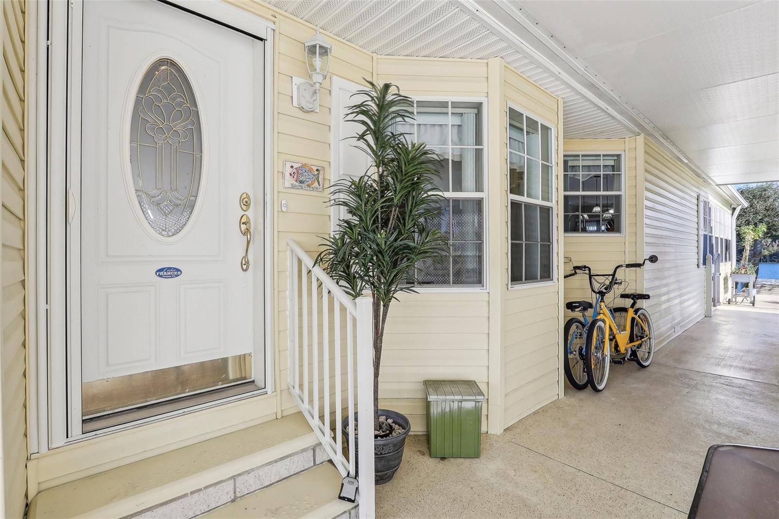 1420 SKYLINE DR, TAVARES, FL, 32778