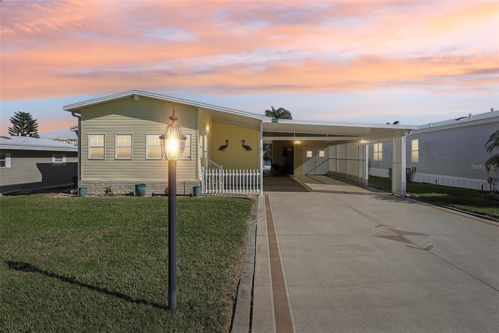 1420 SKYLINE DR, TAVARES, FL, 32778
