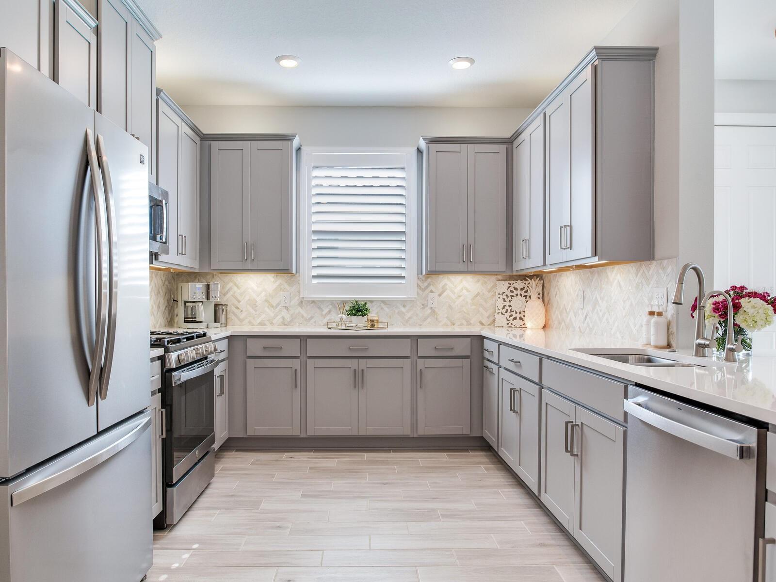 4521 GAROFALO RD, WESLEY CHAPEL, FL, 33543
