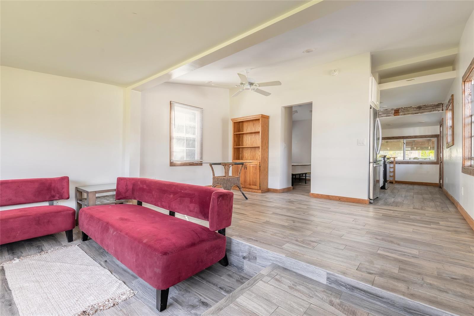 1328 RIVERSIDE DR, HOLLY HILL, FL, 32117