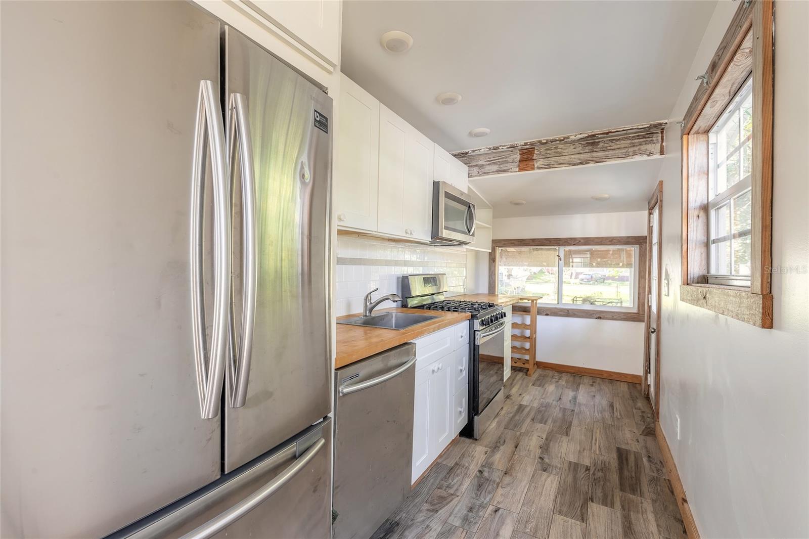 1328 RIVERSIDE DR, HOLLY HILL, FL, 32117