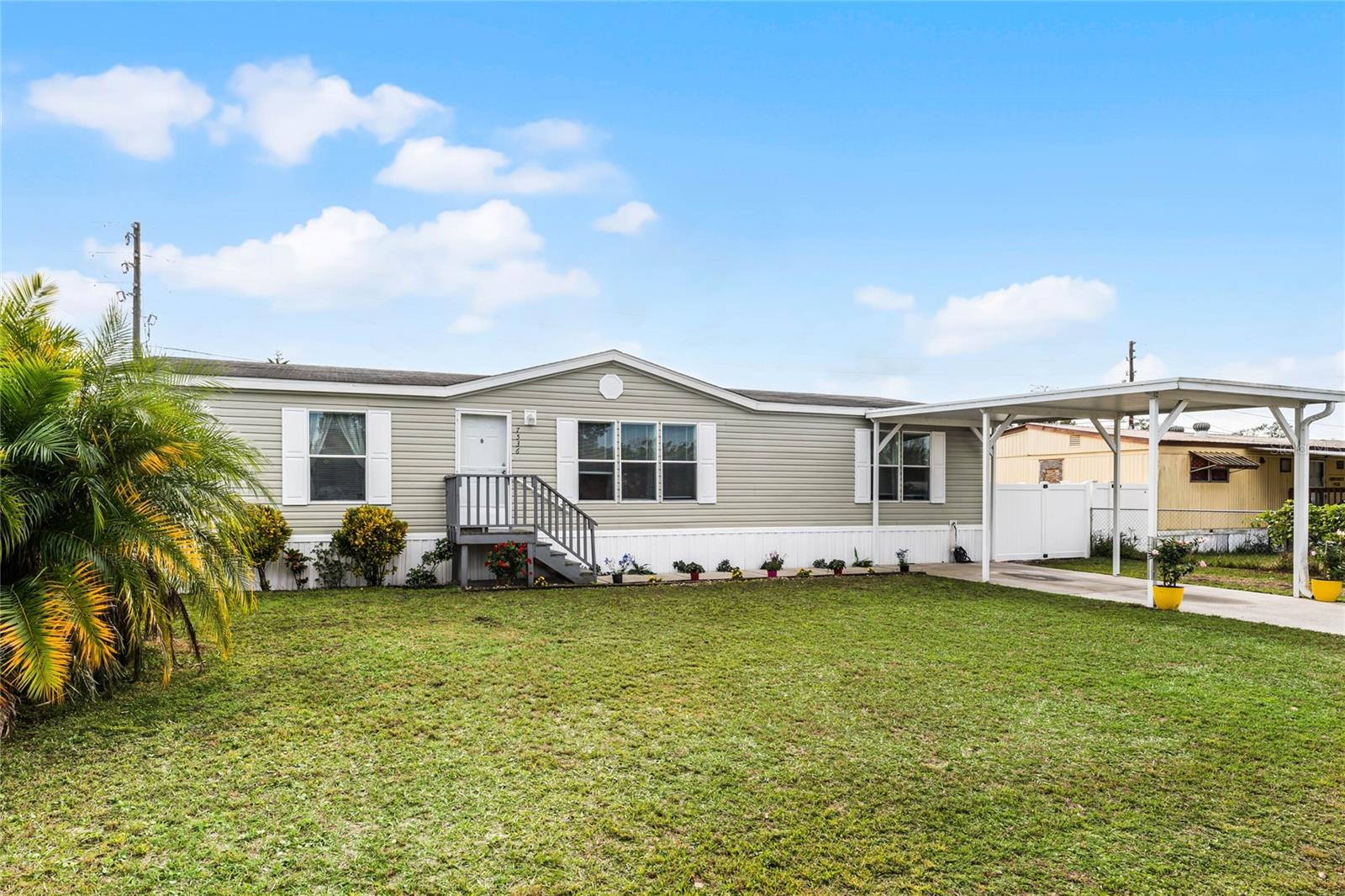 7536 CHARLIN PKWY, ORLANDO, FL, 32822