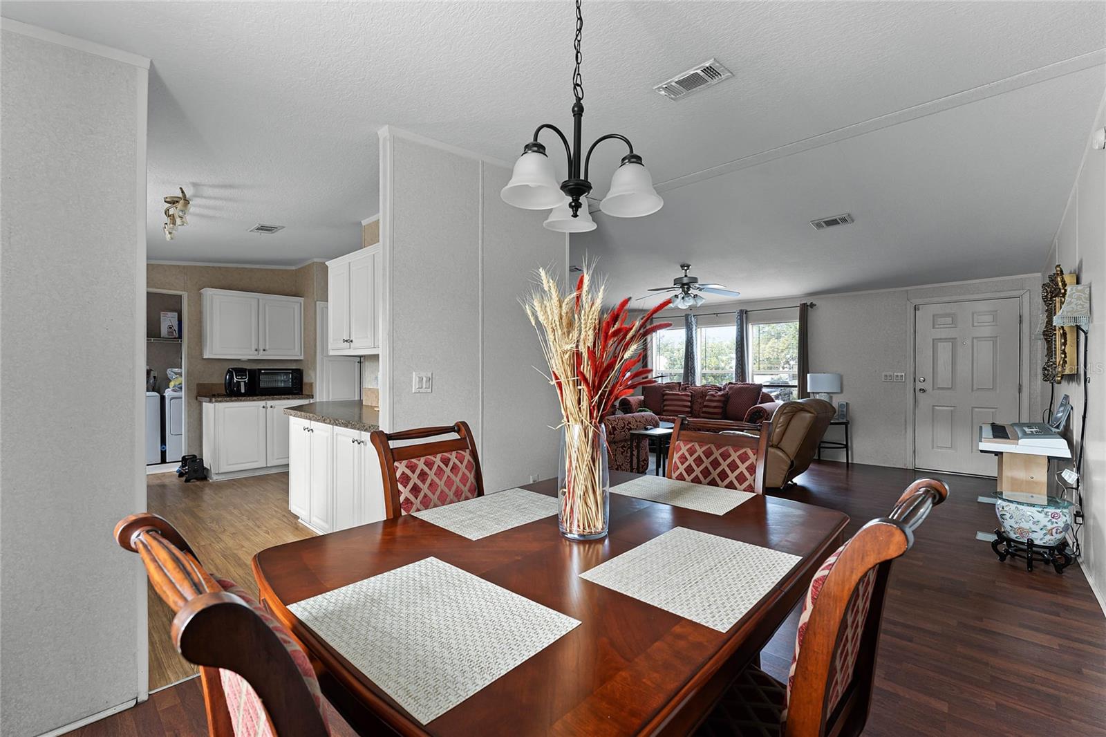 7536 CHARLIN PKWY, ORLANDO, FL, 32822