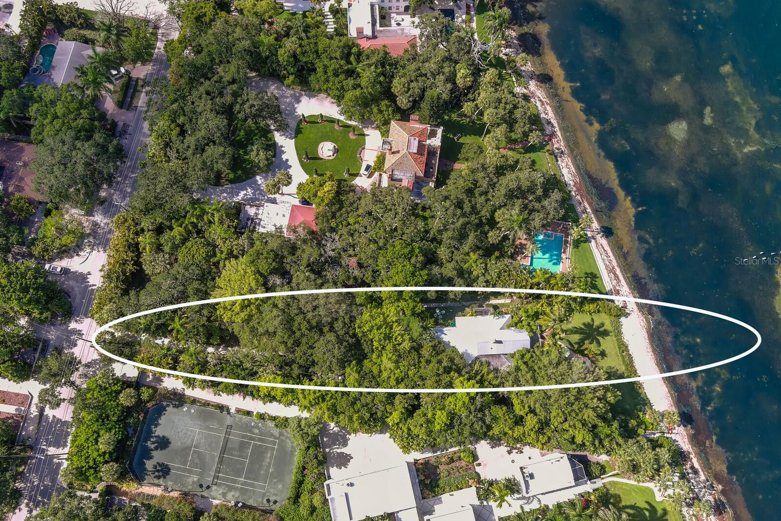 3301 BAY SHORE RD, SARASOTA, FL, 34234