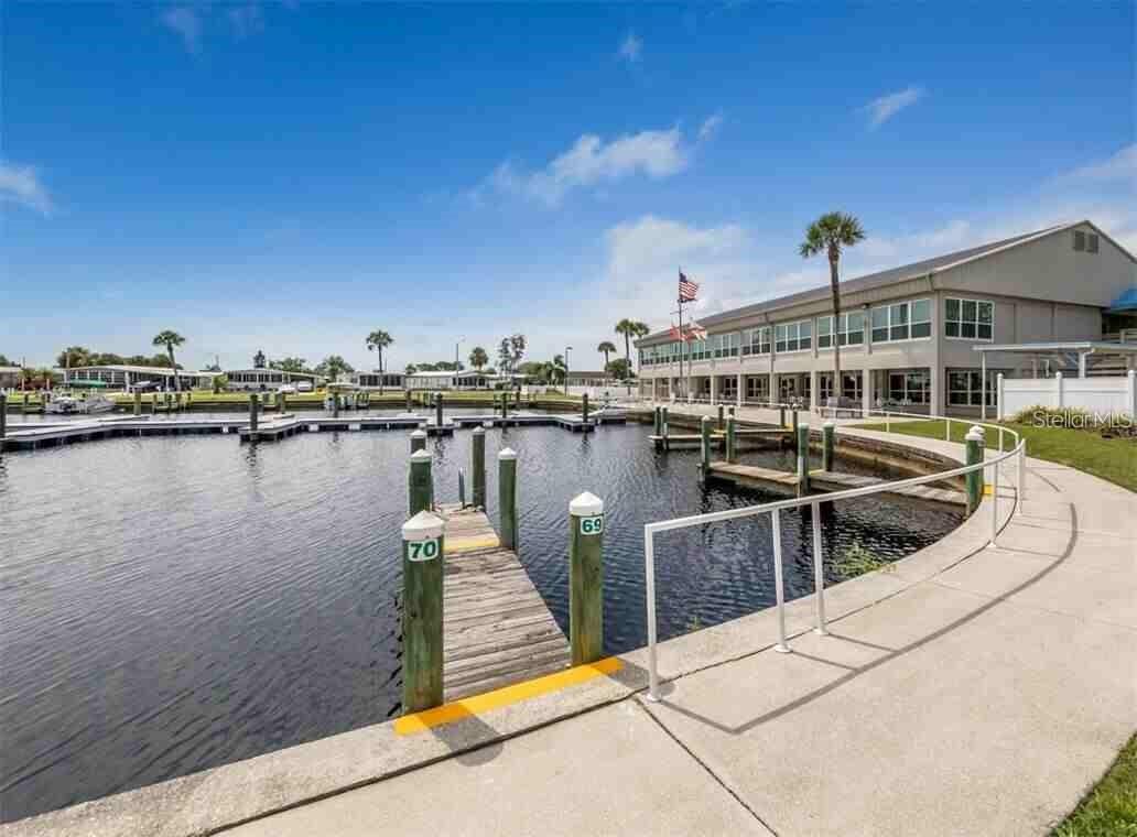 727 BLACKBURN BLVD, NORTH PORT, FL, 34287
