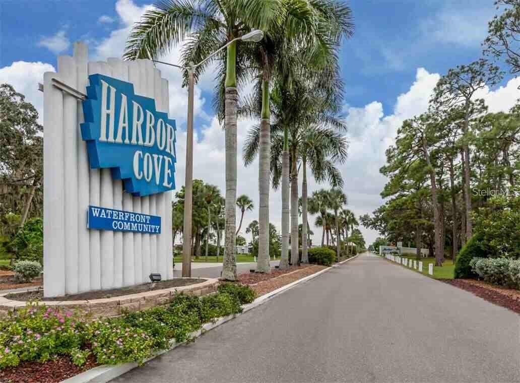 727 BLACKBURN BLVD, NORTH PORT, FL, 34287