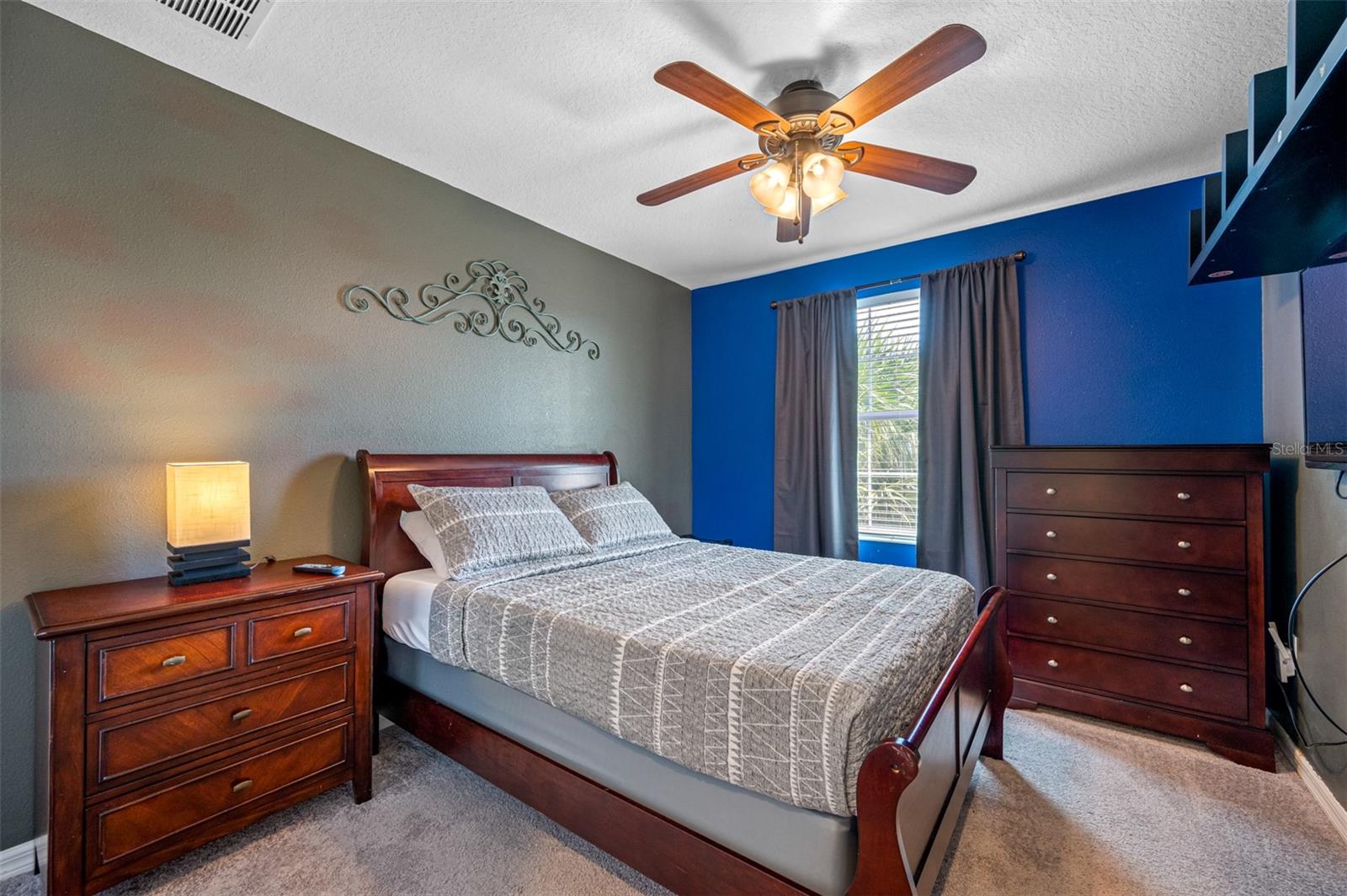 8315 ROUND LEAF LN, RIVERVIEW, FL, 33578
