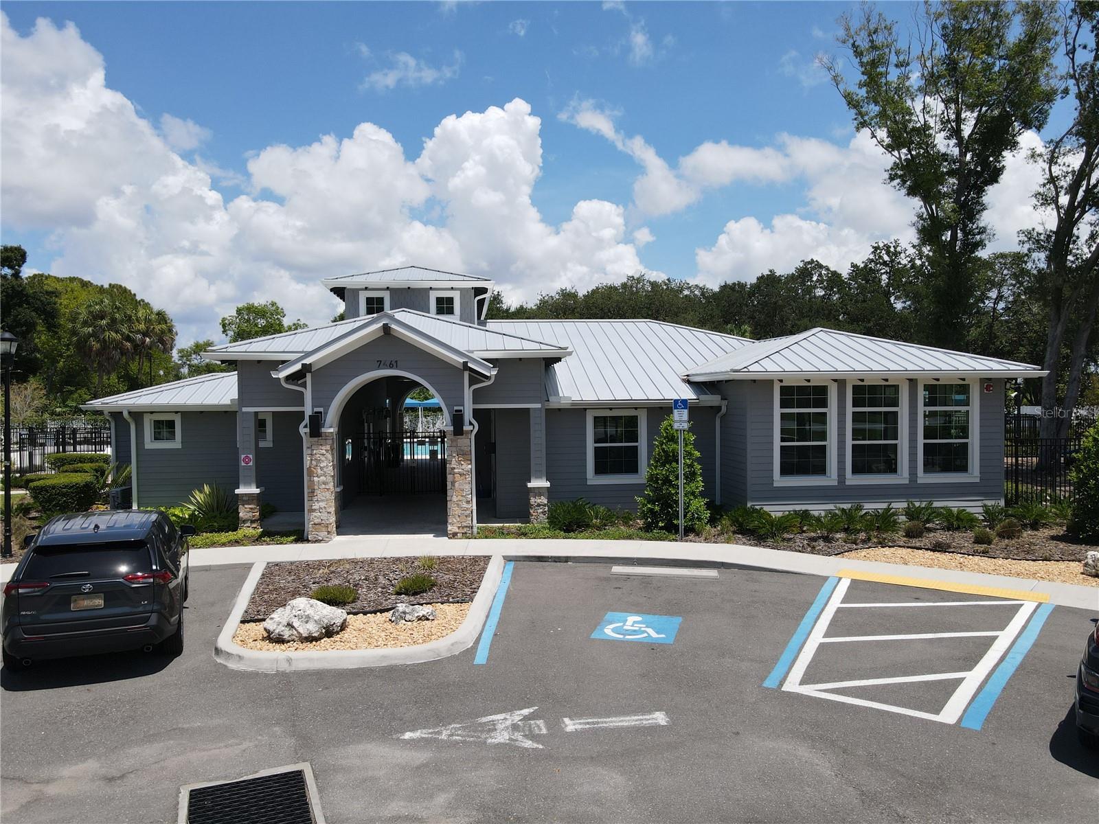 8315 ROUND LEAF LN, RIVERVIEW, FL, 33578