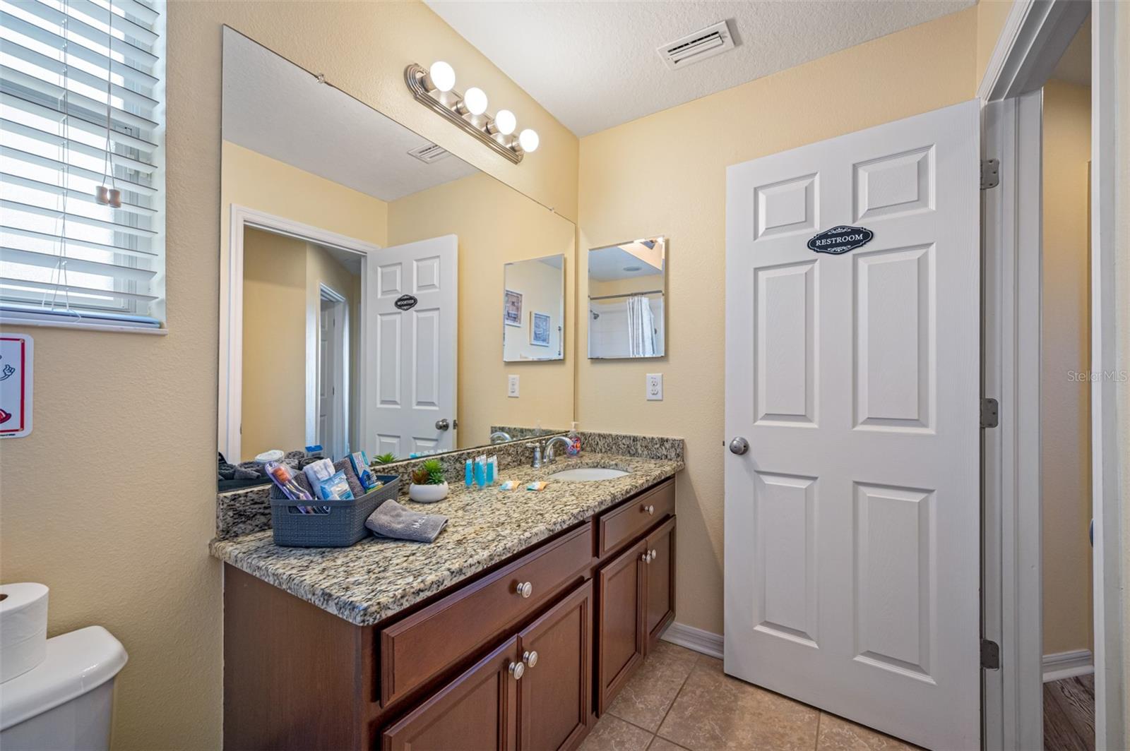 8315 ROUND LEAF LN, RIVERVIEW, FL, 33578