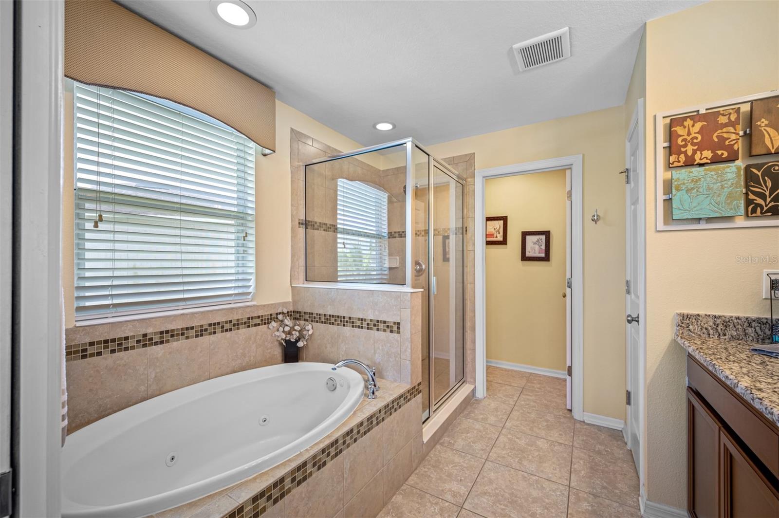 8315 ROUND LEAF LN, RIVERVIEW, FL, 33578
