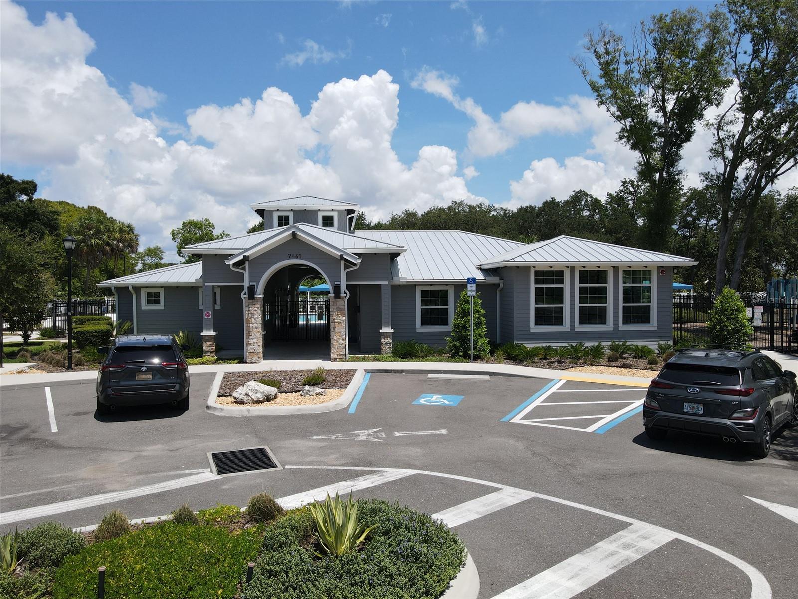 8315 ROUND LEAF LN, RIVERVIEW, FL, 33578