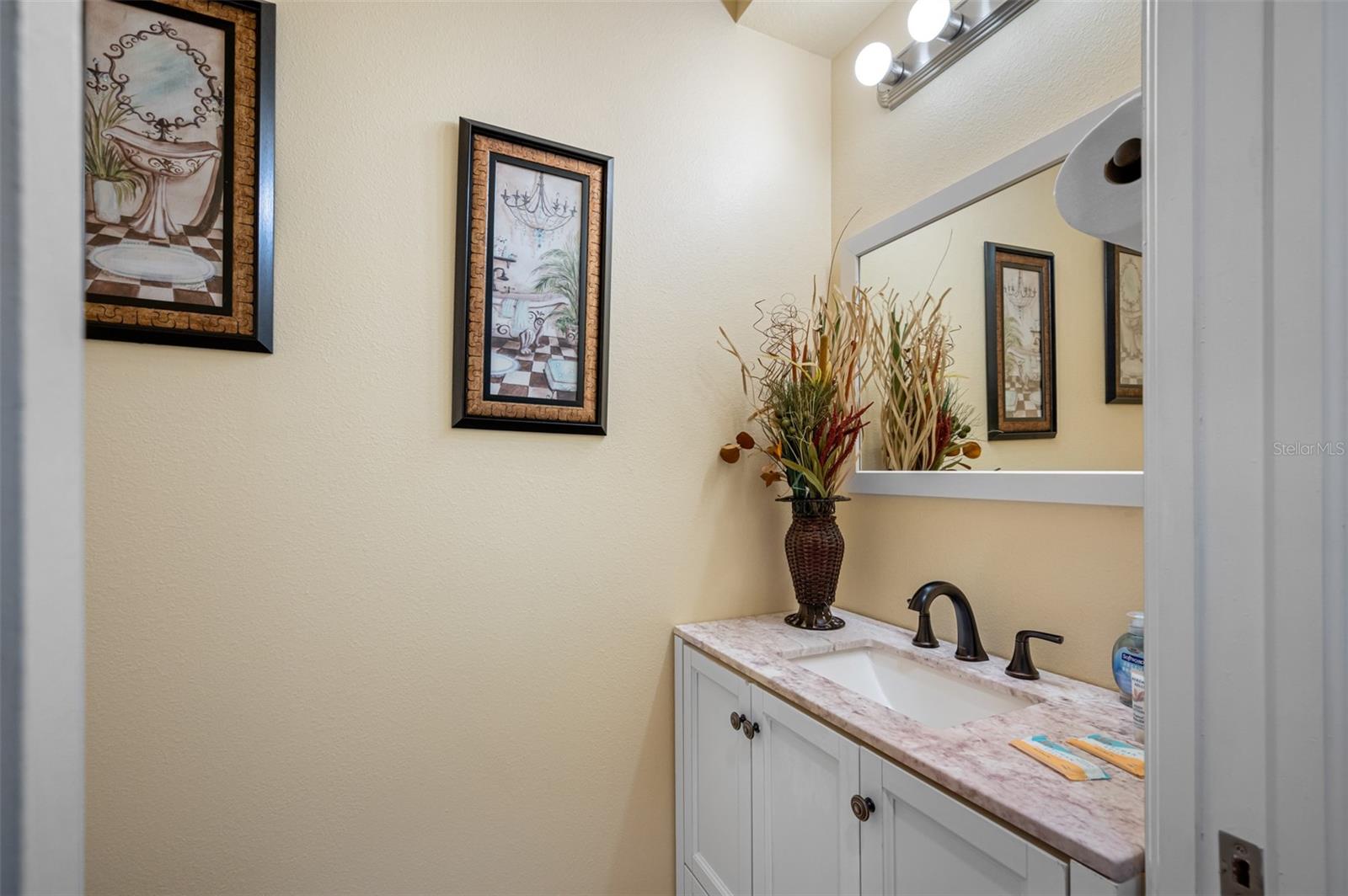 8315 ROUND LEAF LN, RIVERVIEW, FL, 33578
