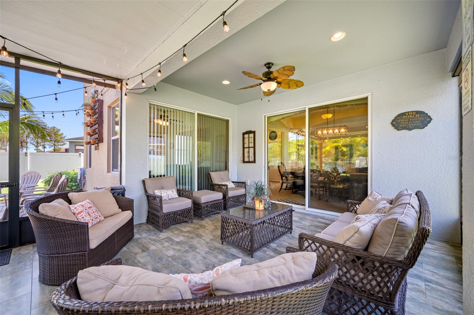 8315 ROUND LEAF LN, RIVERVIEW, FL, 33578