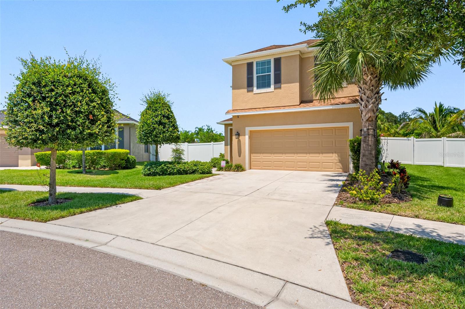 8315 ROUND LEAF LN, RIVERVIEW, FL, 33578