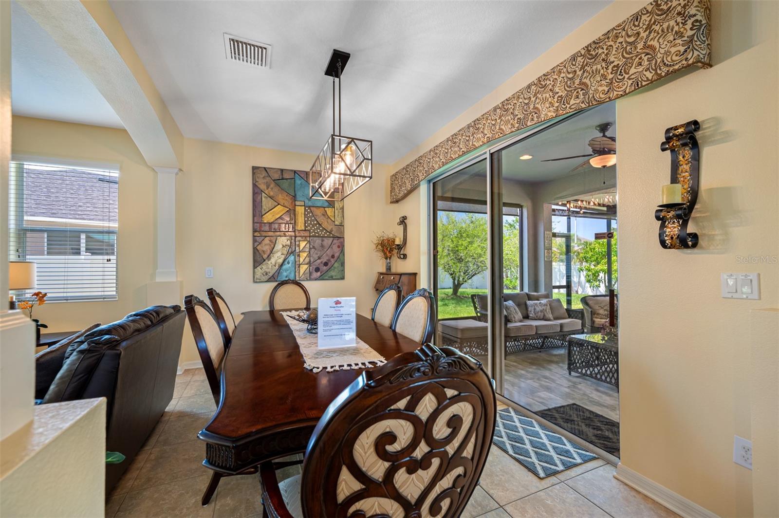 8315 ROUND LEAF LN, RIVERVIEW, FL, 33578