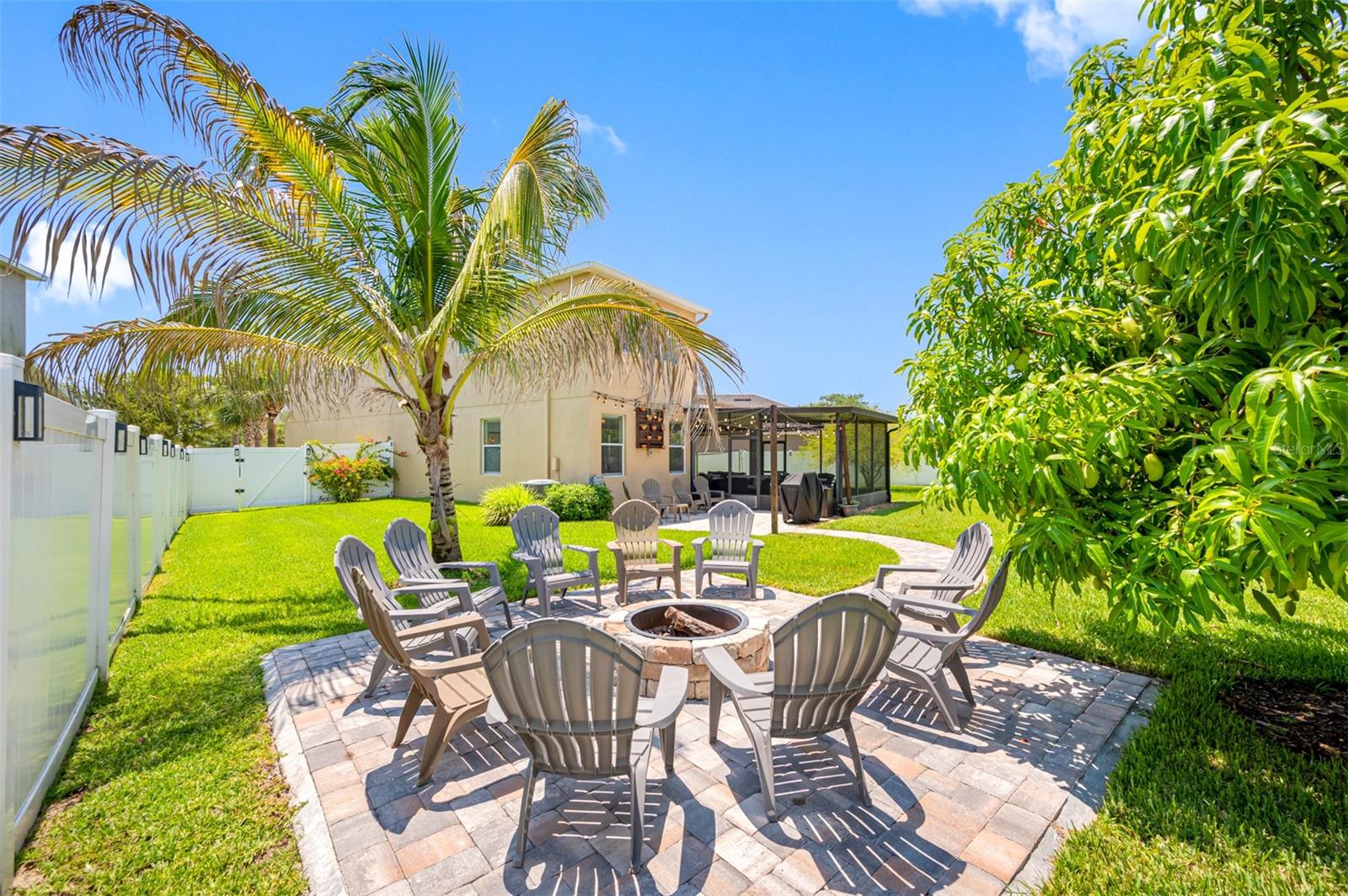 8315 ROUND LEAF LN, RIVERVIEW, FL, 33578