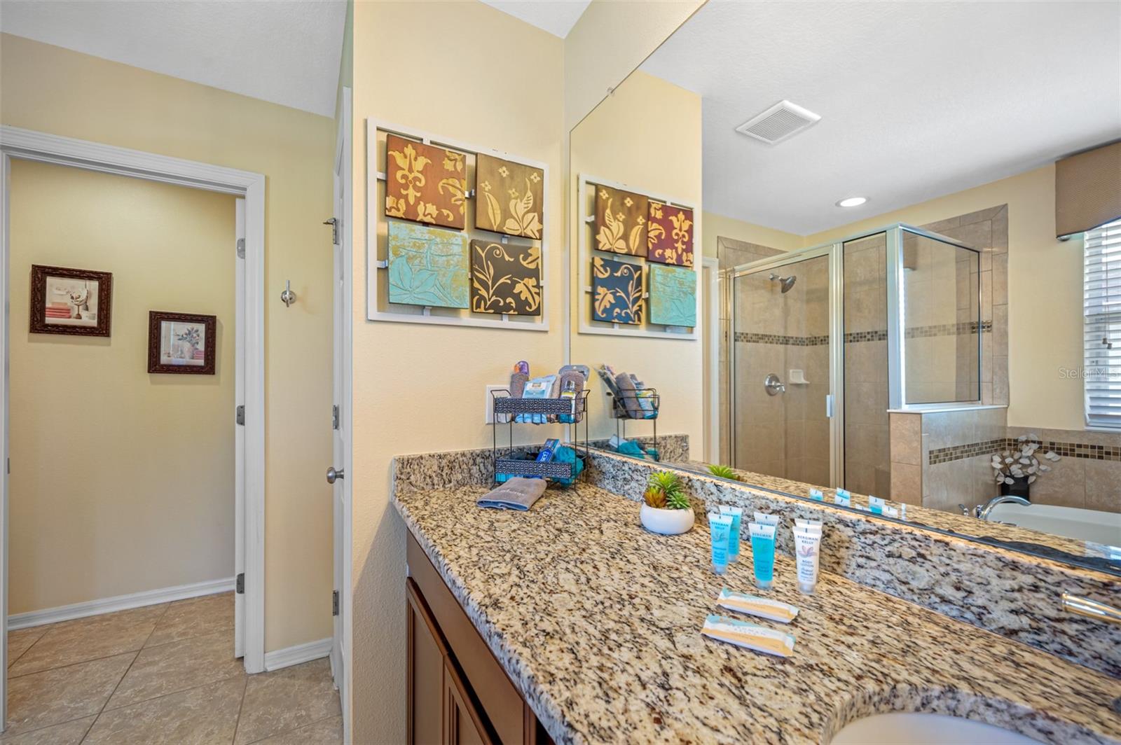 8315 ROUND LEAF LN, RIVERVIEW, FL, 33578