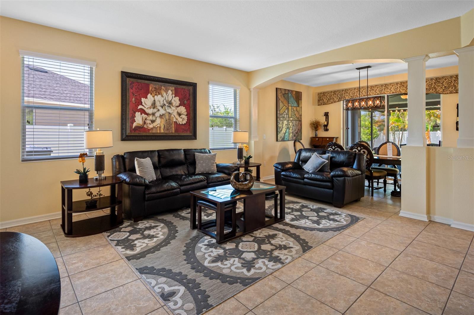 8315 ROUND LEAF LN, RIVERVIEW, FL, 33578