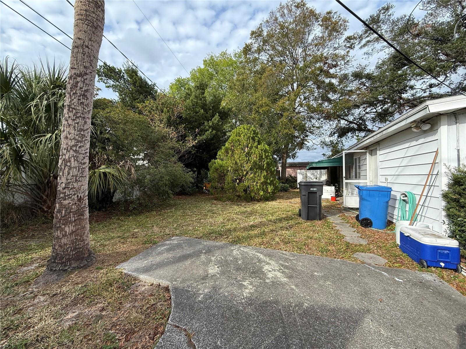 6002 TOWN N COUNTRY BLVD, TAMPA, FL, 33615