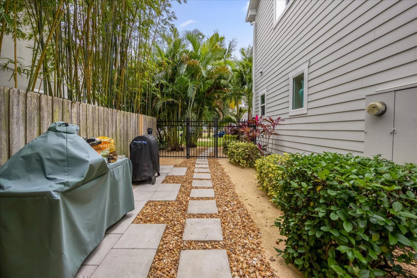 2517 RIDGE AVE, ORLANDO, FL, 32803