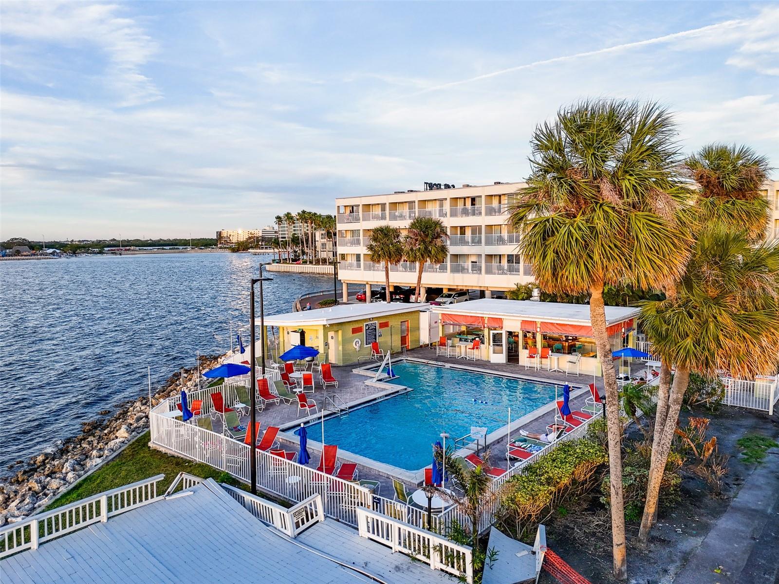 2506 N ROCKY POINT DR #208, TAMPA, FL, 33607