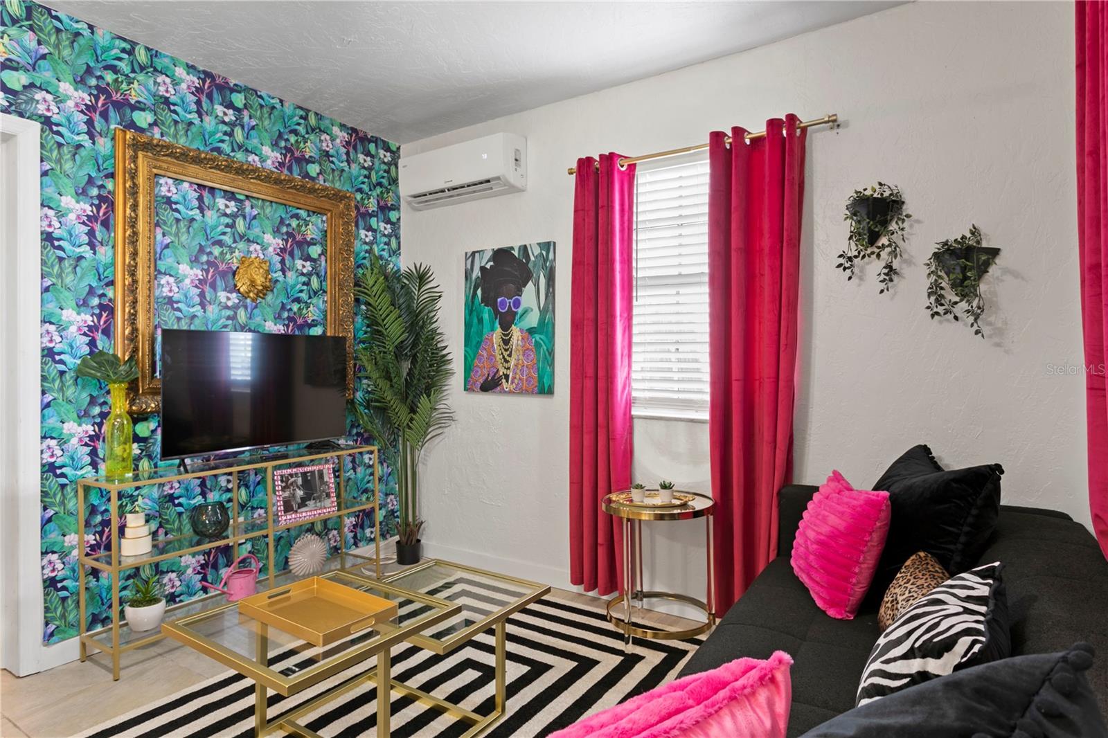 1303 S BERMUDA BLVD #A, TAMPA, FL, 33605
