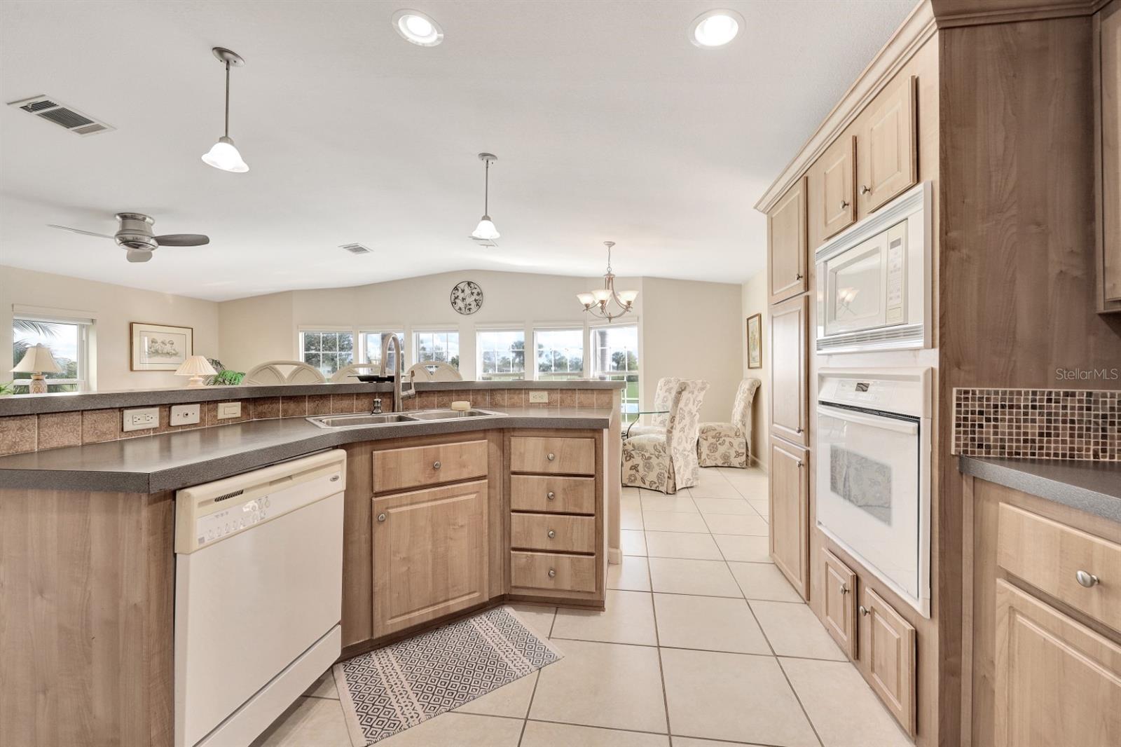 2100 KINGS HWY #312, PORT CHARLOTTE, FL, 33980