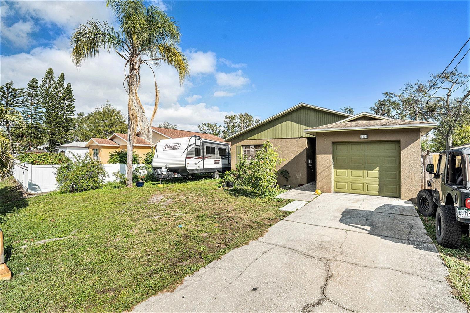 6726 S SHERIDAN RD, TAMPA, FL, 33611