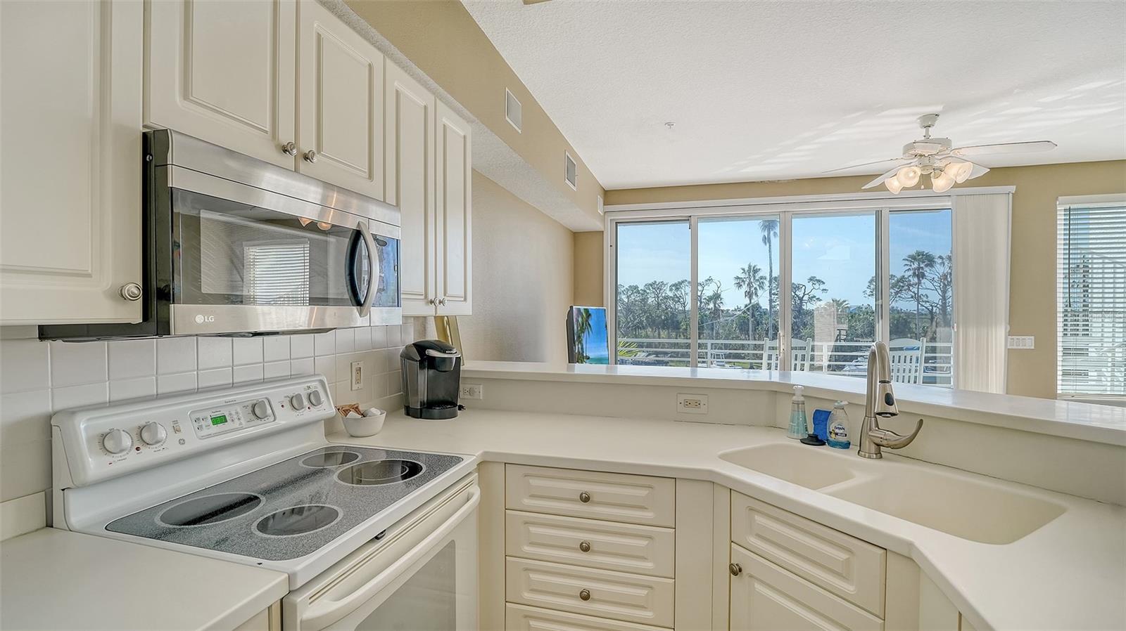 8222 HARBORSIDE CIR, ENGLEWOOD, FL, 34224