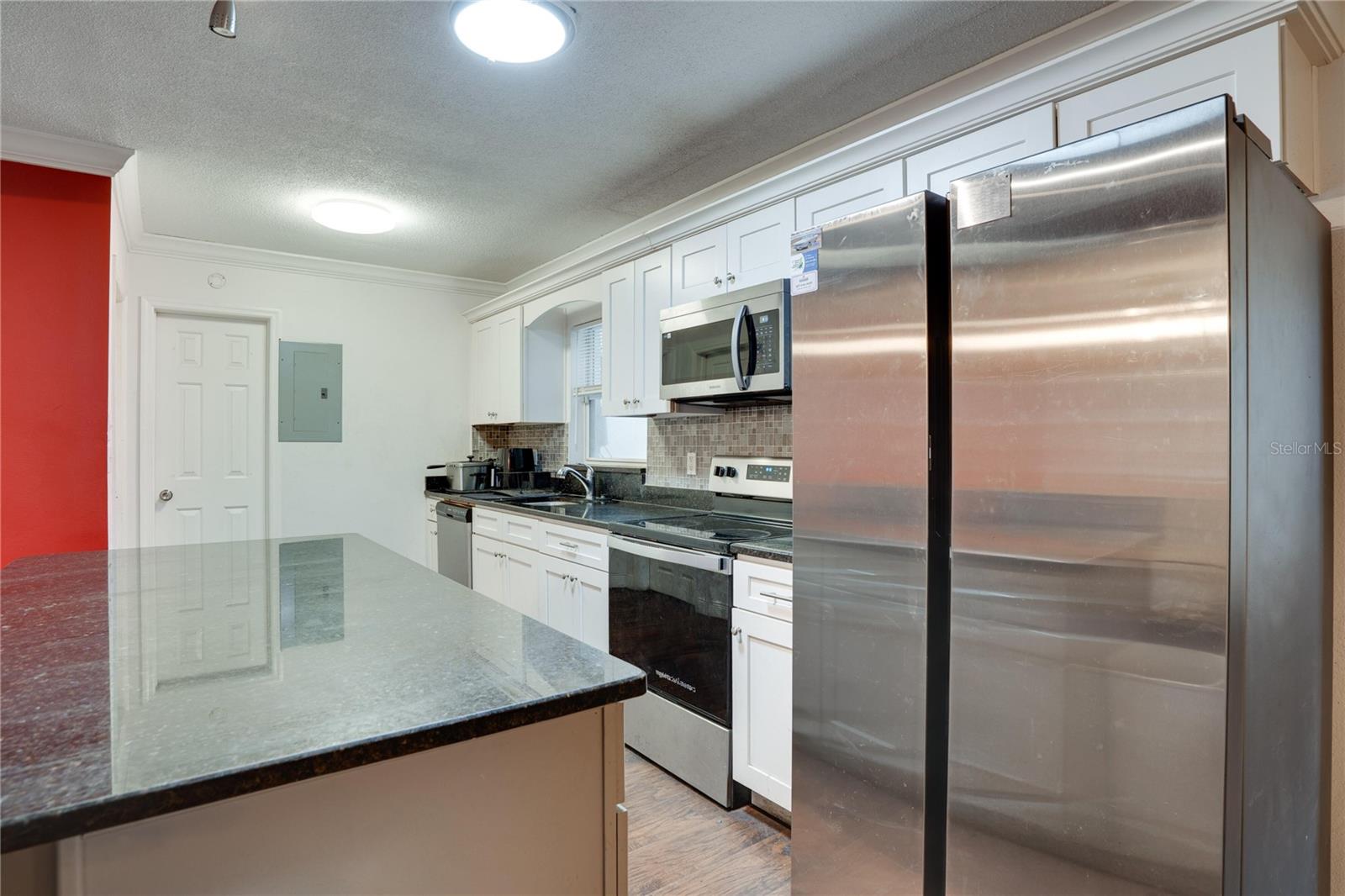 4213 SEYBOLD AVE, ORLANDO, FL, 32808