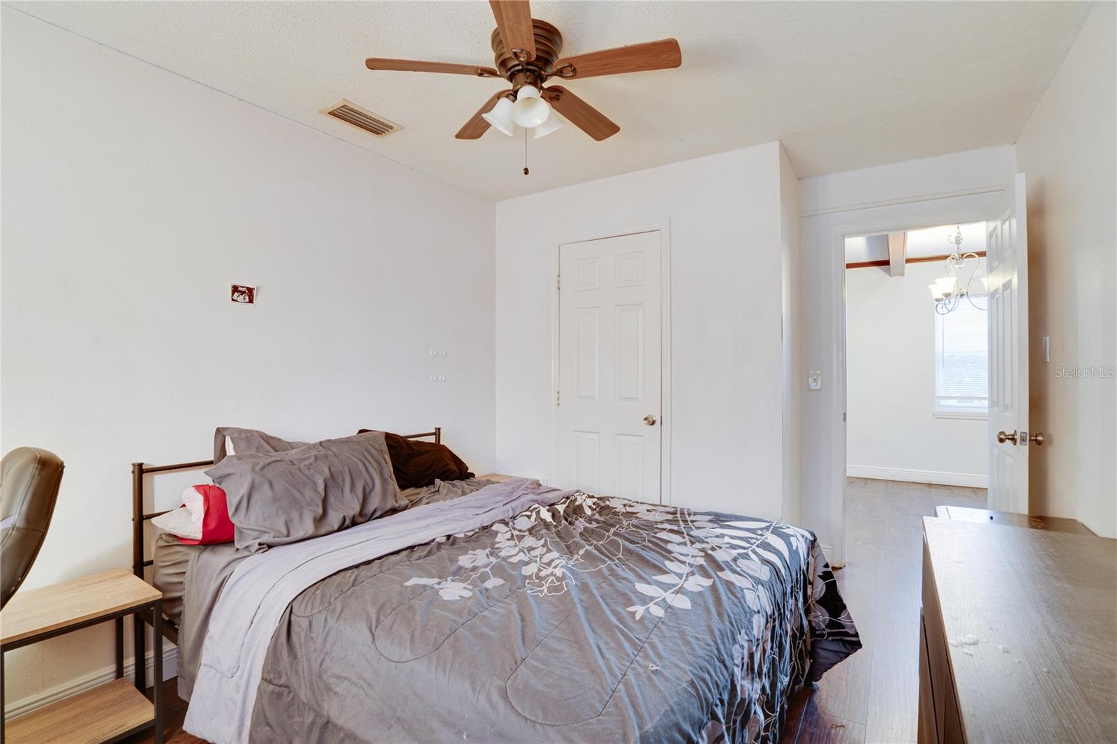 4213 SEYBOLD AVE, ORLANDO, FL, 32808