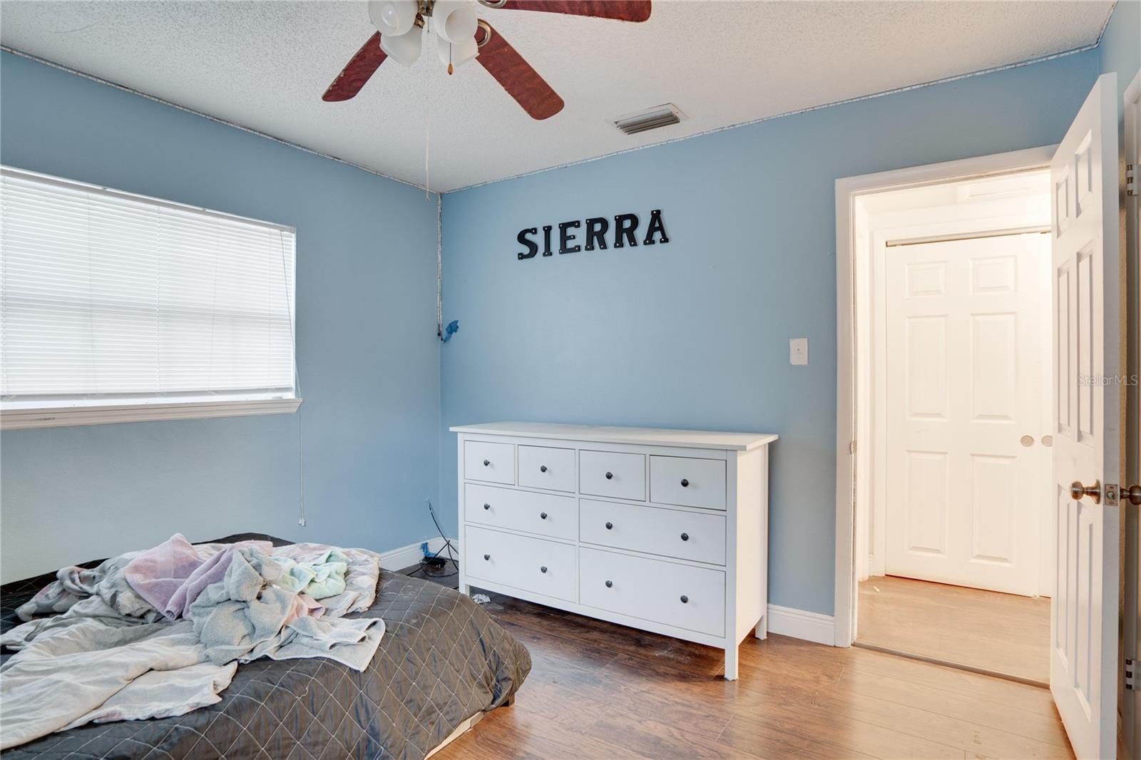 4213 SEYBOLD AVE, ORLANDO, FL, 32808