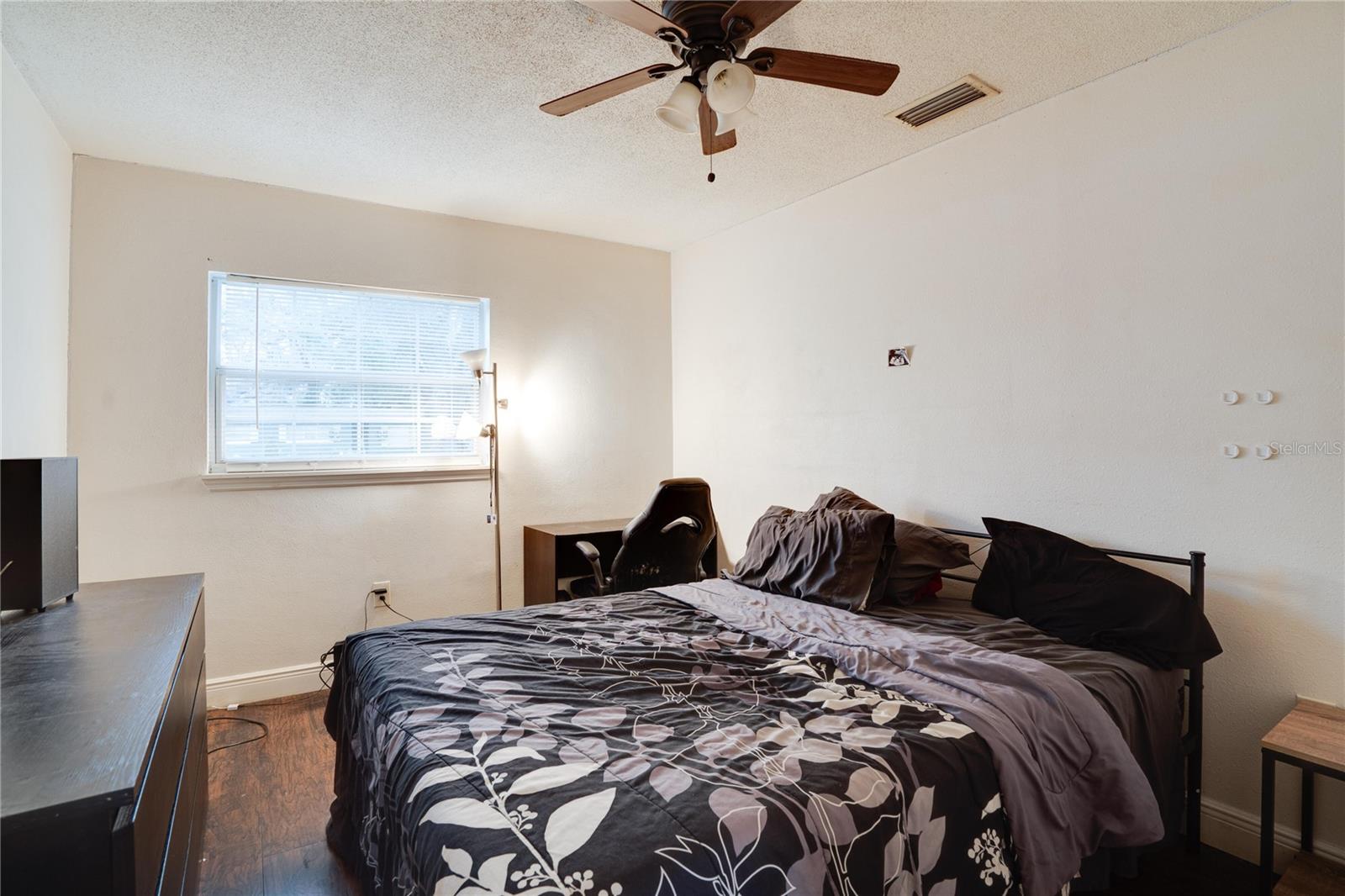 4213 SEYBOLD AVE, ORLANDO, FL, 32808