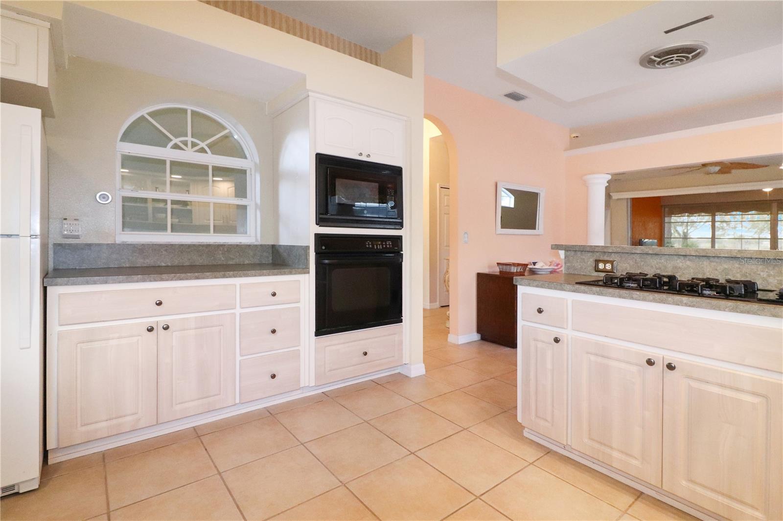 21737 ROYAL ST GEORGES LN, LEESBURG, FL, 34748