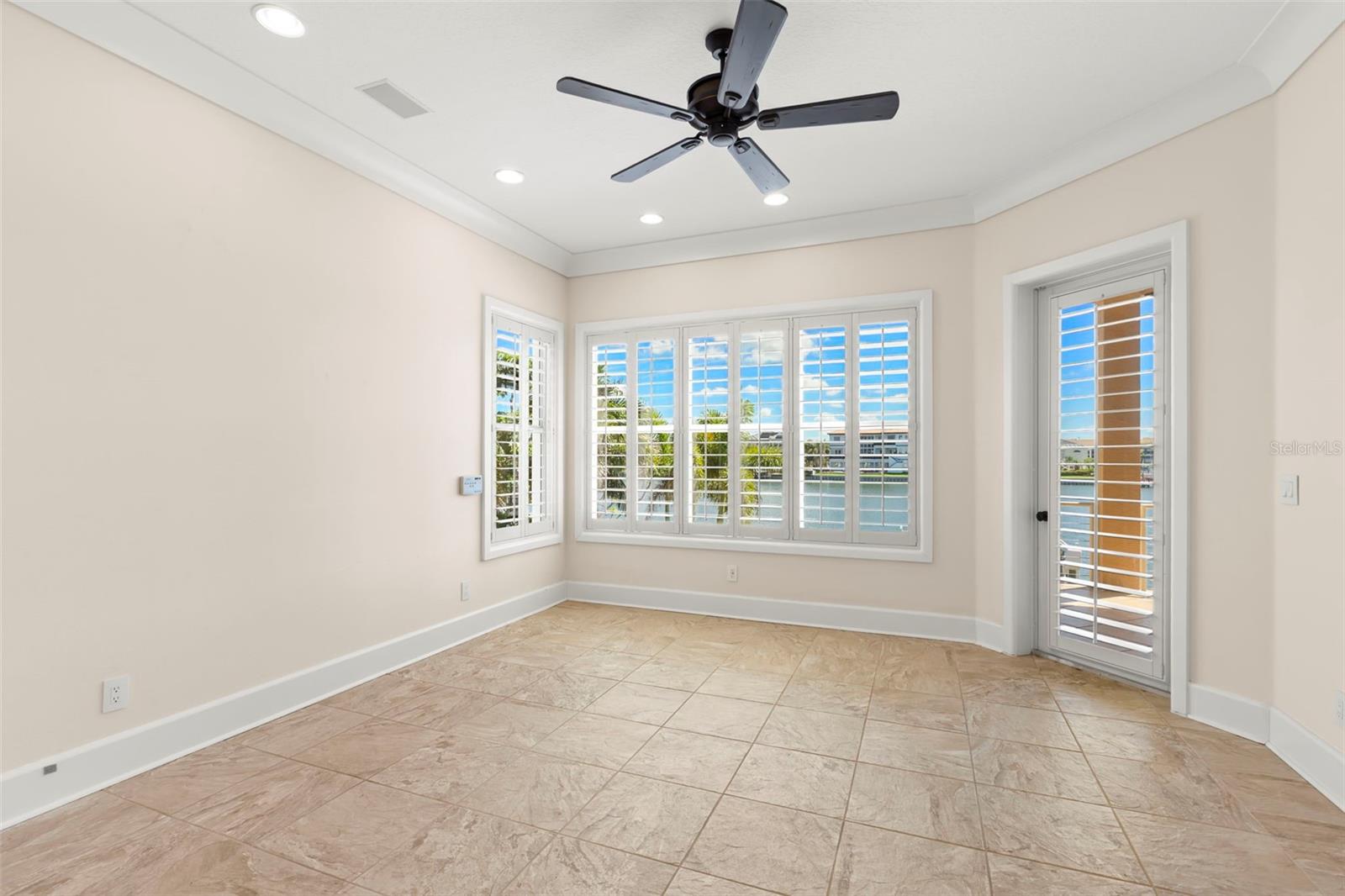 6015 KIPPS COLONY DR E, GULFPORT, FL, 33707