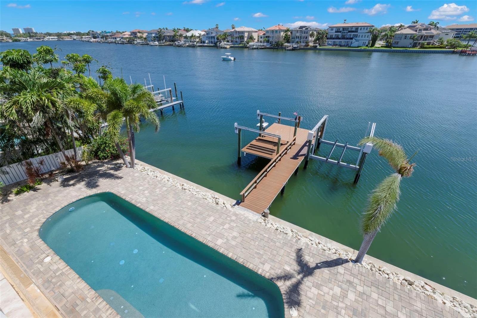 6015 KIPPS COLONY DR E, GULFPORT, FL, 33707