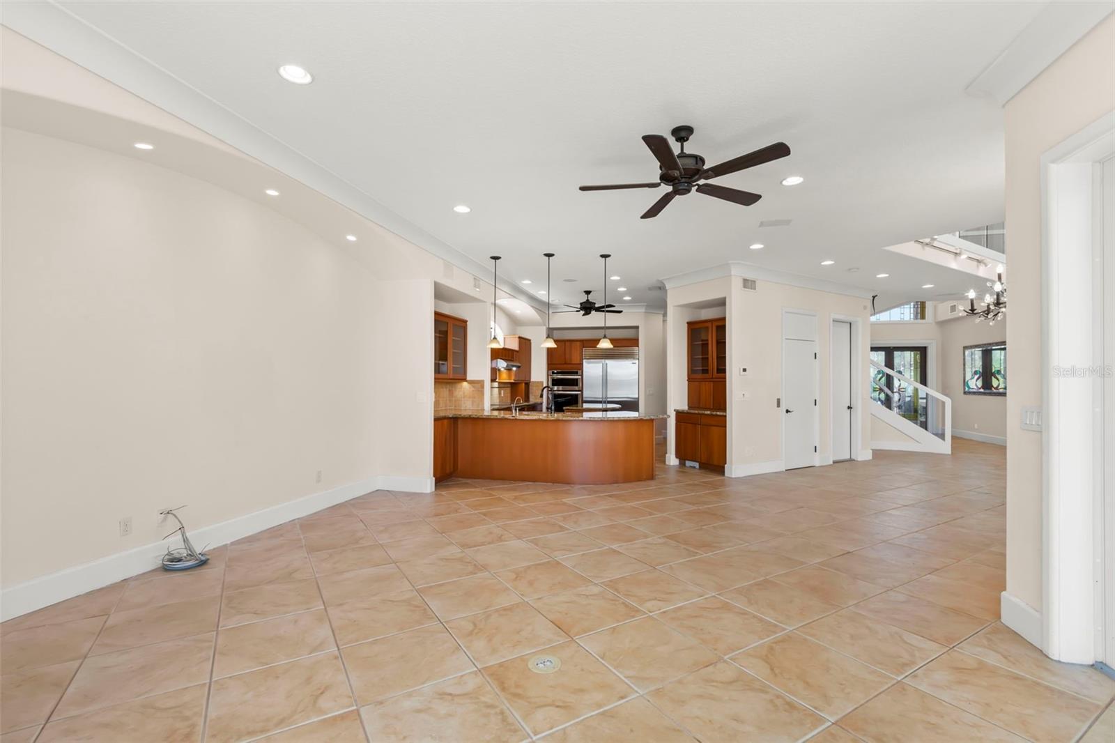 6015 KIPPS COLONY DR E, GULFPORT, FL, 33707