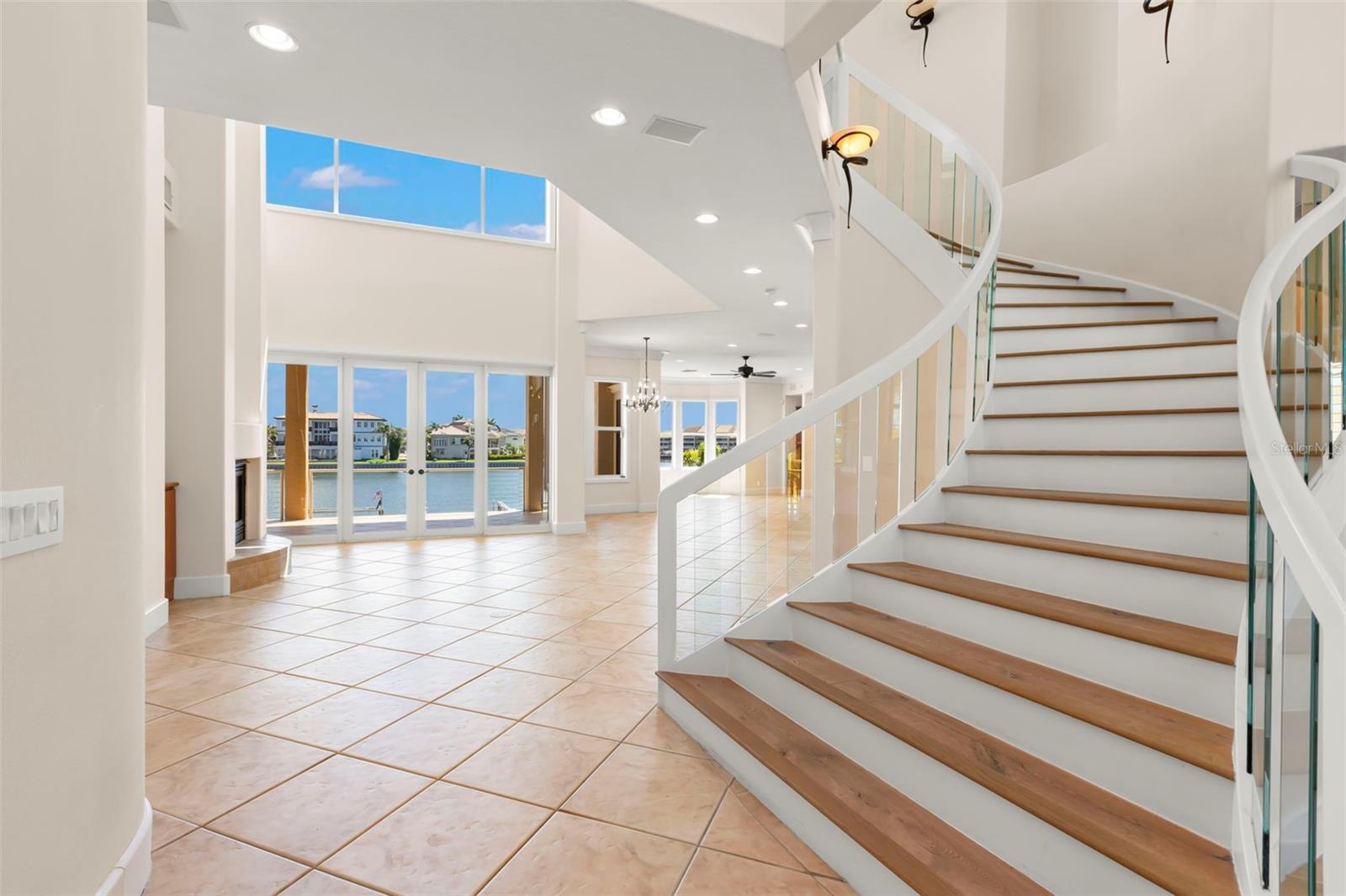 6015 KIPPS COLONY DR E, GULFPORT, FL, 33707