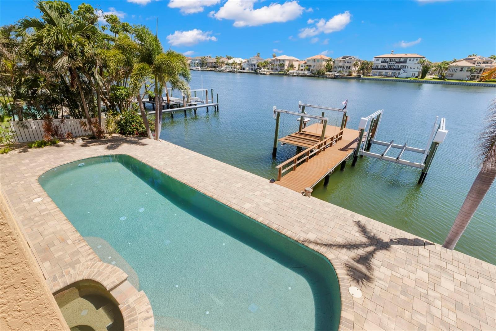 6015 KIPPS COLONY DR E, GULFPORT, FL, 33707