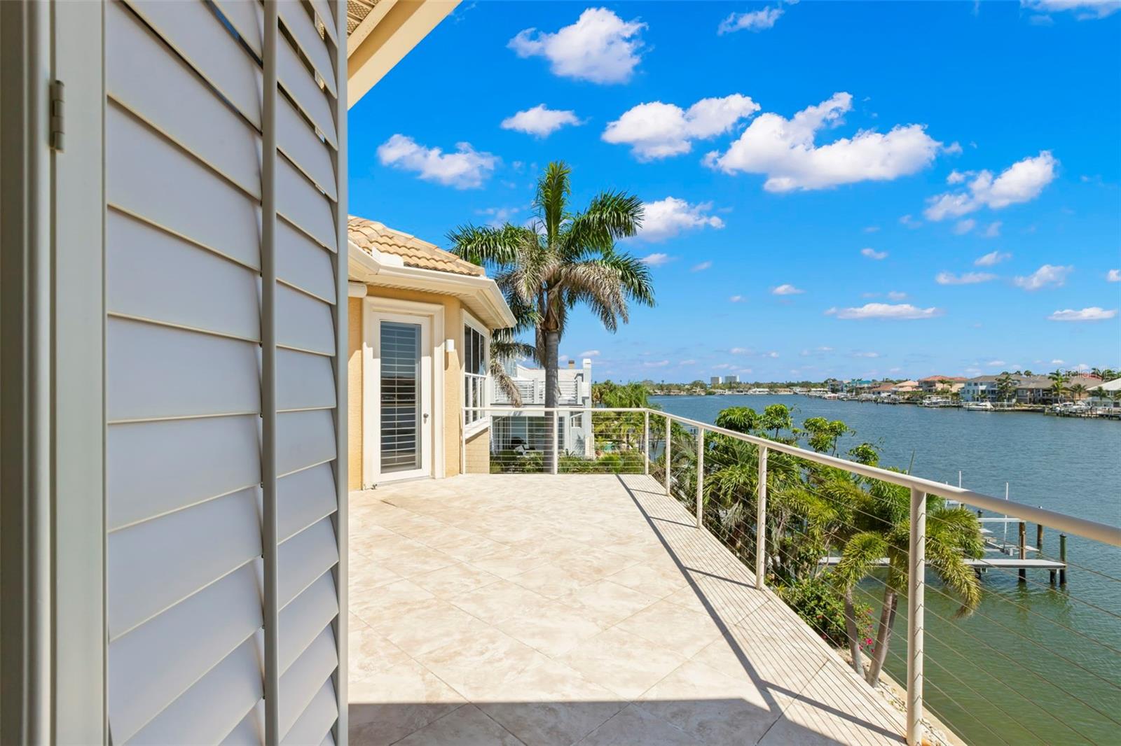 6015 KIPPS COLONY DR E, GULFPORT, FL, 33707