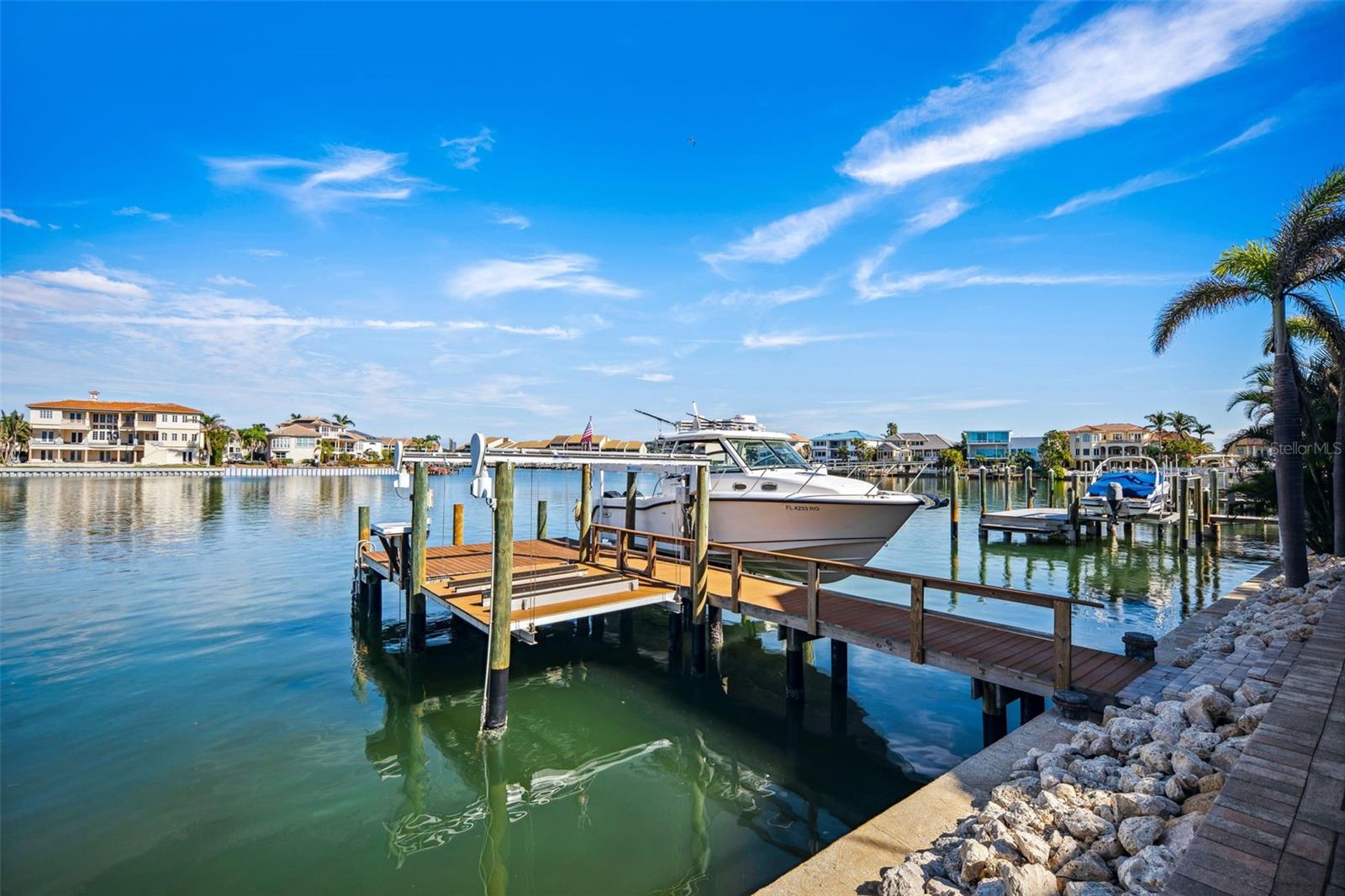 6015 KIPPS COLONY DR E, GULFPORT, FL, 33707