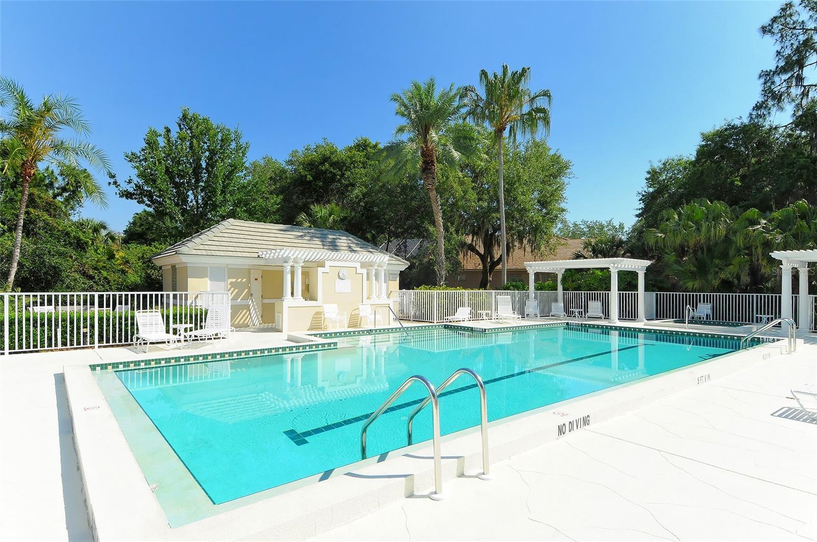 6523 VIRGINIA XING, UNIVERSITY PARK, FL, 34201
