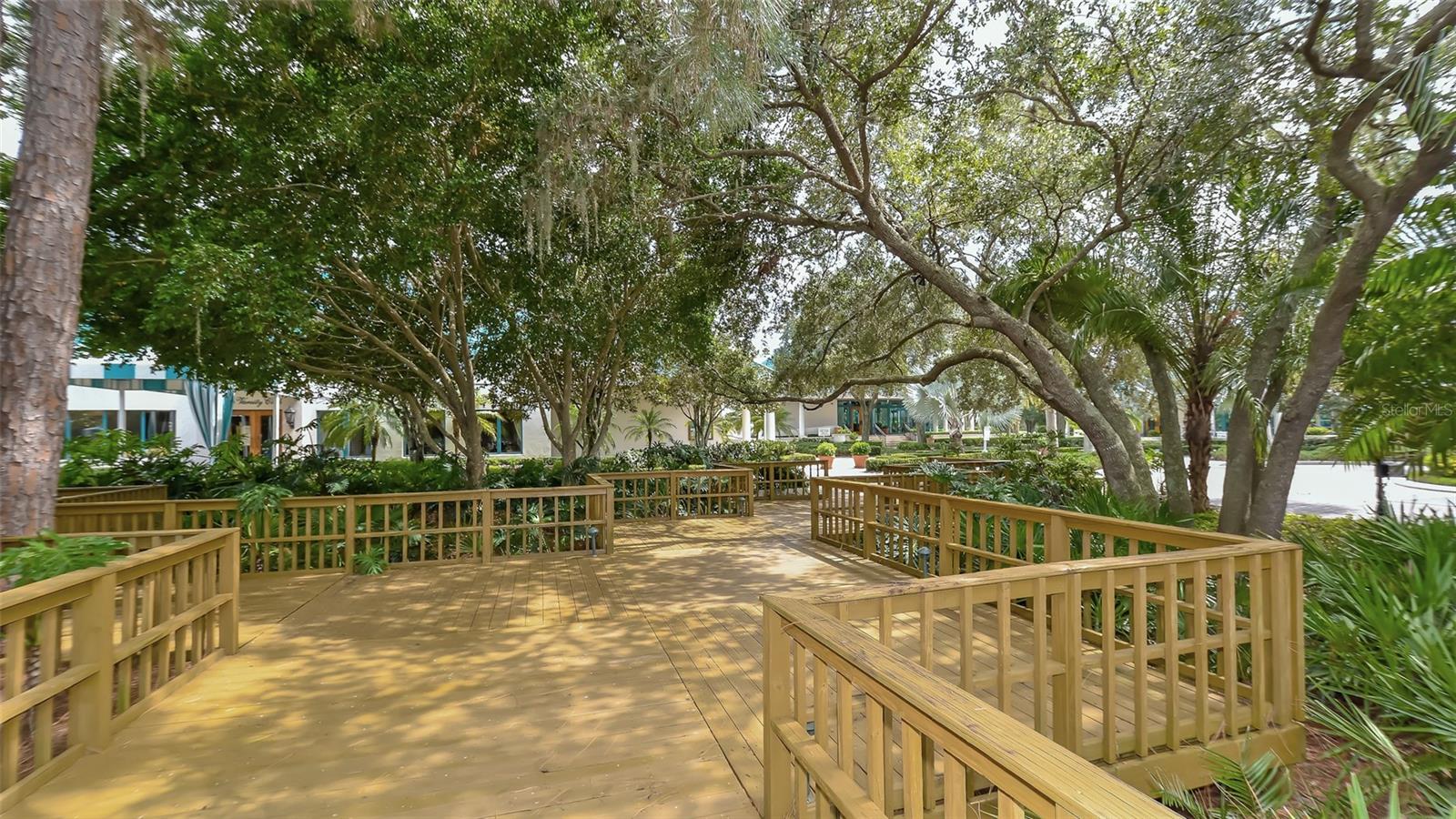 6523 VIRGINIA XING, UNIVERSITY PARK, FL, 34201