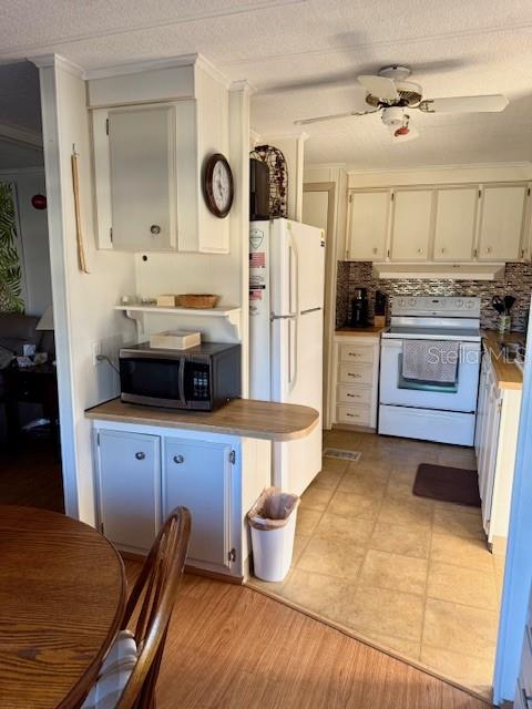 5222 POINCIANA CIR, NEW PORT RICHEY, FL, 34653
