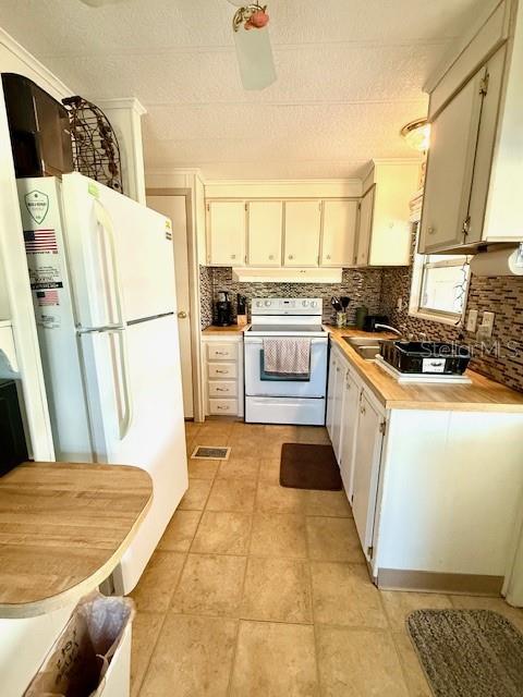 5222 POINCIANA CIR, NEW PORT RICHEY, FL, 34653