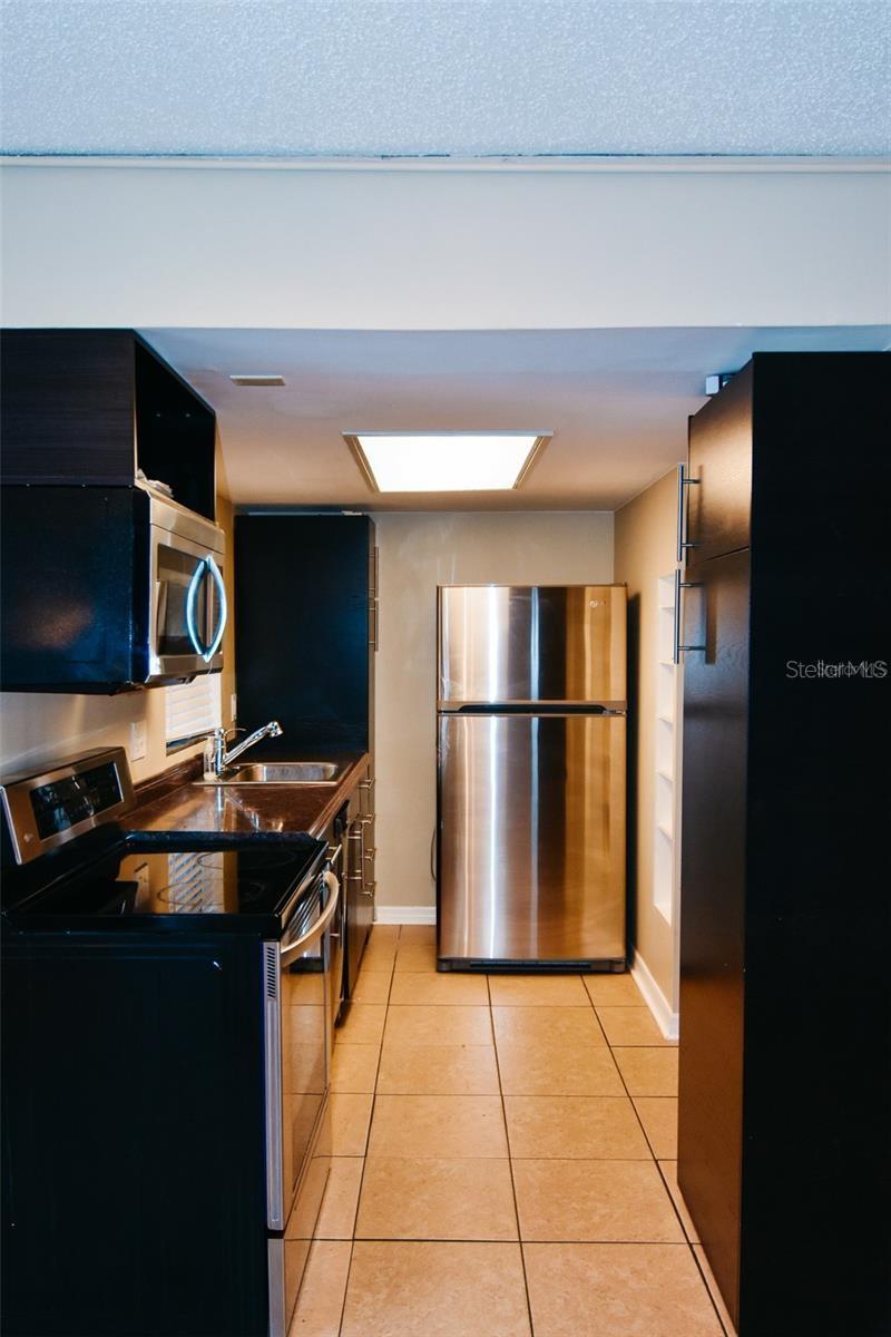 1000 S SEMORAN BLVD #811, WINTER PARK, FL, 32792