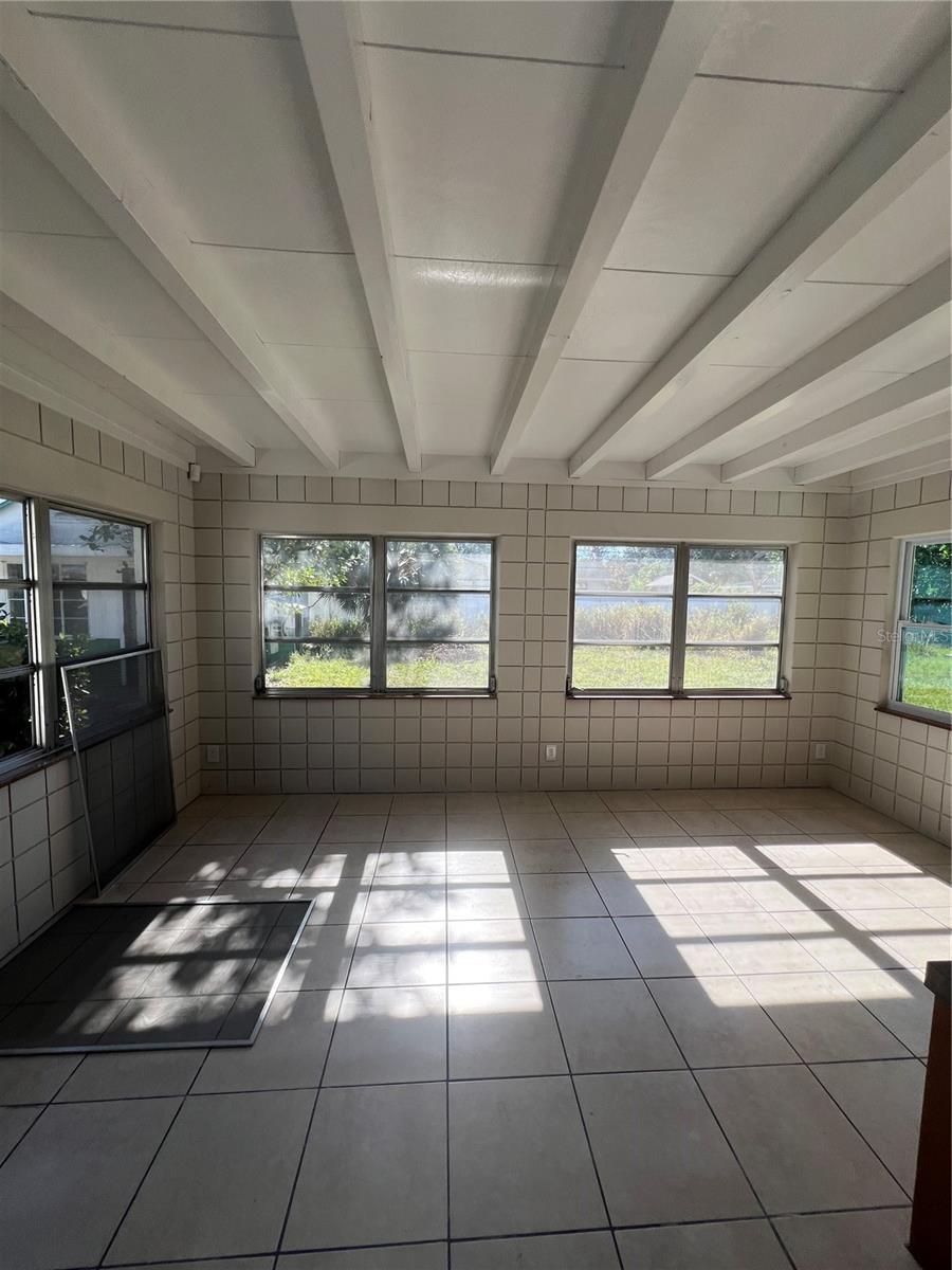 2508 50TH AVE N, ST PETERSBURG, FL, 33714