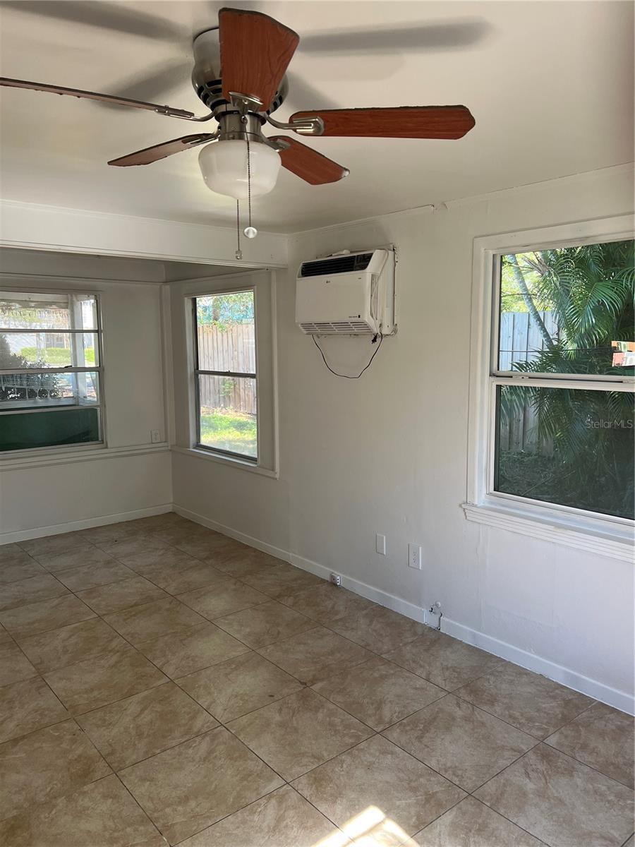 2508 50TH AVE N, ST PETERSBURG, FL, 33714